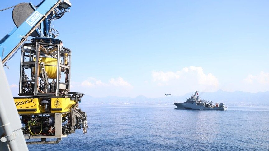 KKTC açıklarında 554 metre derinlikteki arama çalışmaları yüksek teknoloji ve hassasiyetle yürütülüyor
