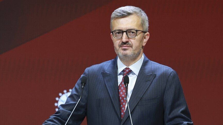 İletişim Başkanı Duran'dan yazar Ali Haydar Haksal için başsağlığı mesajı