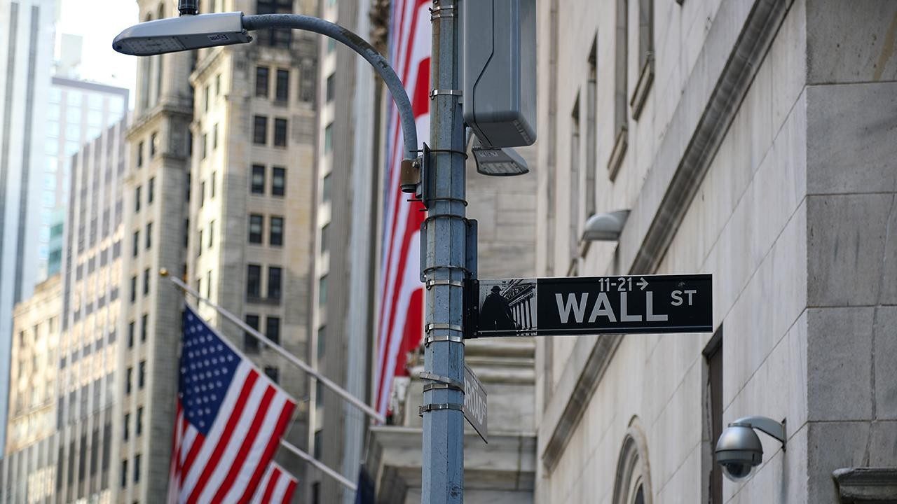 Wall Street'in dev hedge fonlarına siber saldırı