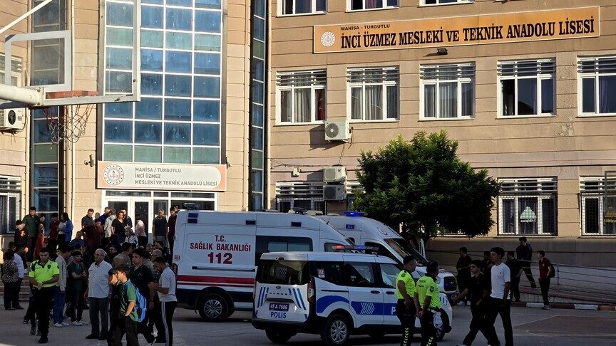 Manisa Valiliğinden okul yakınındaki saldırıda yaralanan öğrencilerin durumuna ilişkin açıklama