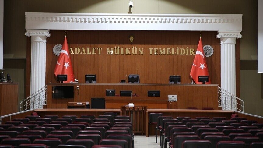 Ekrem İmamoğlu'nun şirket aracının giderlerini Beylikdüzü Belediyesine karşılattığı iddiasına ilişkin dava başladı