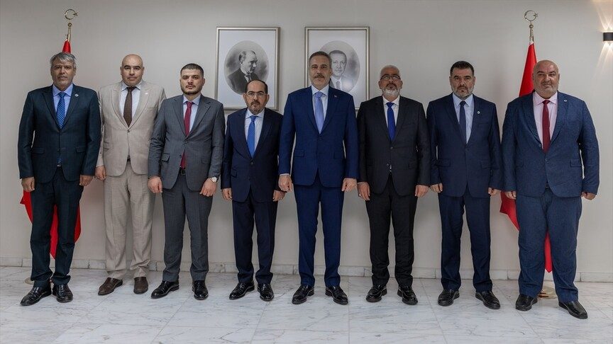 Dışişleri Bakanı Fidan, Suriye Türkmen Meclisi Başkanı Mustafa ile bir araya geldi