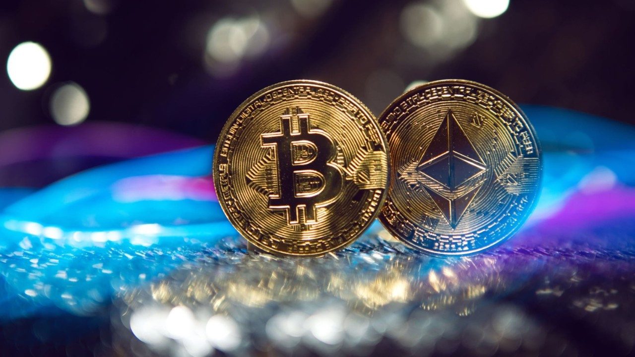 Kripto piyasası ikinci yarıya güçlü başladı: Bitcoin ve Ethereum yükseldi
