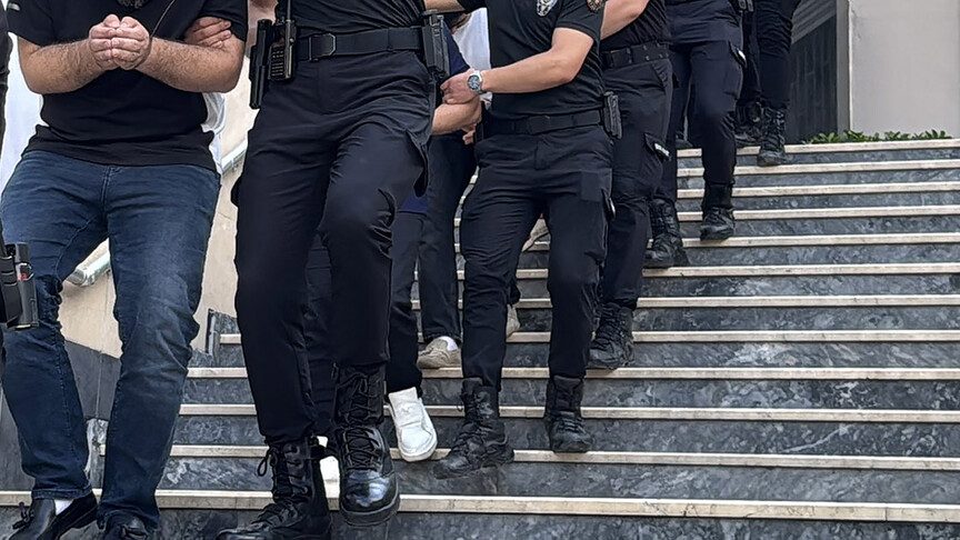 Sermaye piyasası işlemleri soruşturmalarında 14 şüpheli gözaltına alındı