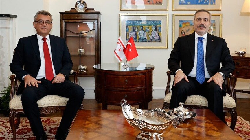 Dışişleri Bakanı Fidan, KKTC Cumhurbaşkanı Erhürman ve Dışişleri Bakanı Ertuğruloğlu ile görüştü