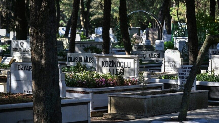 Eski MİT görevlisi Kaşif Kozinoğlu'nun mezarı açıldı