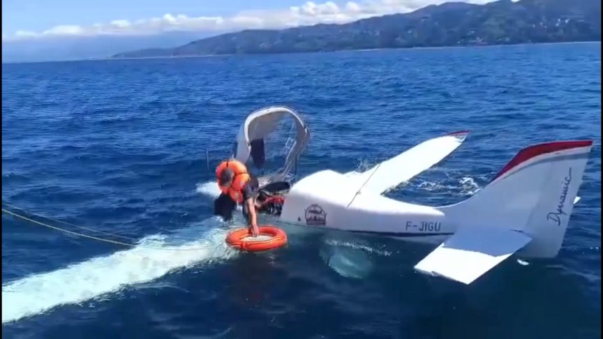 Gürcistan'dan kalkan iki kişilik özel uçak Rize açıklarında denize acil iniş yaptı