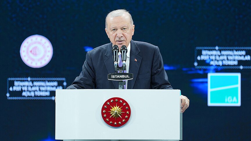 Cumhurbaşkanı Erdoğan: Türkiye'yi yatırımlarla eserlerle hizmetlerle ihya etmek gibi bir gayemiz var