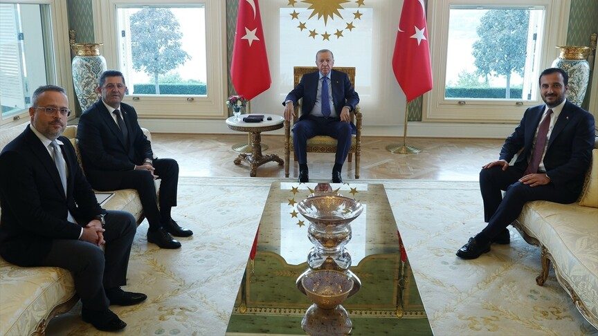 Cumhurbaşkanı Erdoğan İstanbul'da kabullerde bulundu