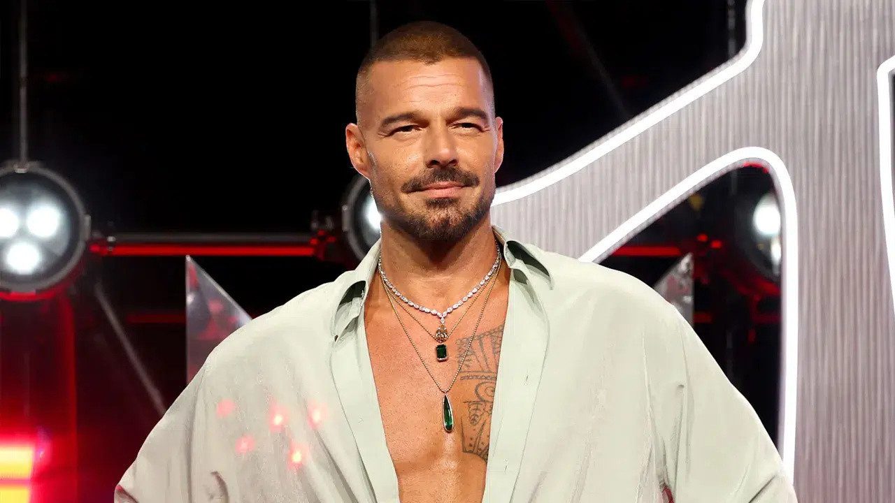 Ricky Martin 15 yıl sonra İstanbul'a geliyor: Kulis istekleri şaşırttı