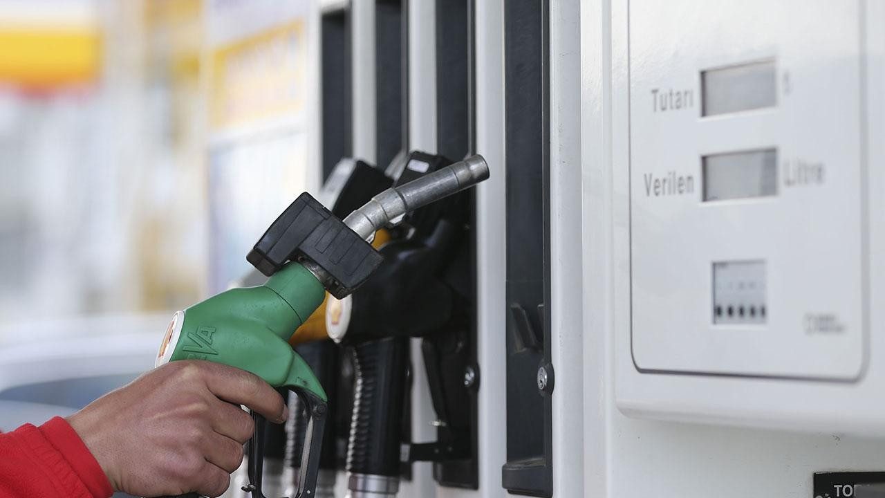 Rusya'dan akaryakıt piyasasında geçici adım
