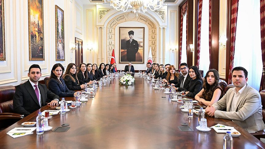 Adalet Bakanı Gürlek, adliye muhabirlerini bakanlıkta ağırladı