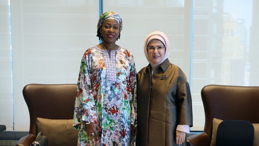 Emine Erdoğan, Sierra Leone Cumhurbaşkanı'nın eşi Fatima Maada Bio ile görüştü: