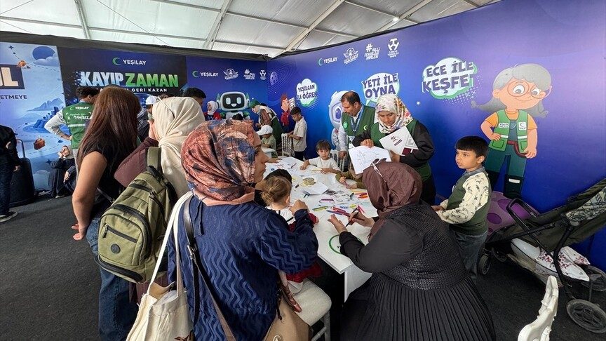 Şanlıurfa'da TEKNOFEST'e yoğun ilgi Yeşilayı memnun etti
