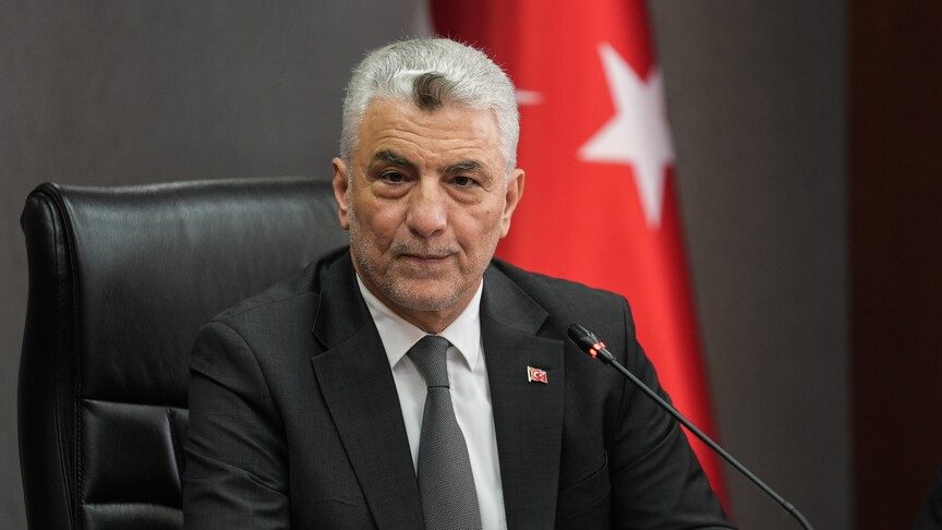 Ticaret Bakanı Bolat, İsmail Saymaz ve Murat Ağırel hakkında suç duyurusunda bulundu