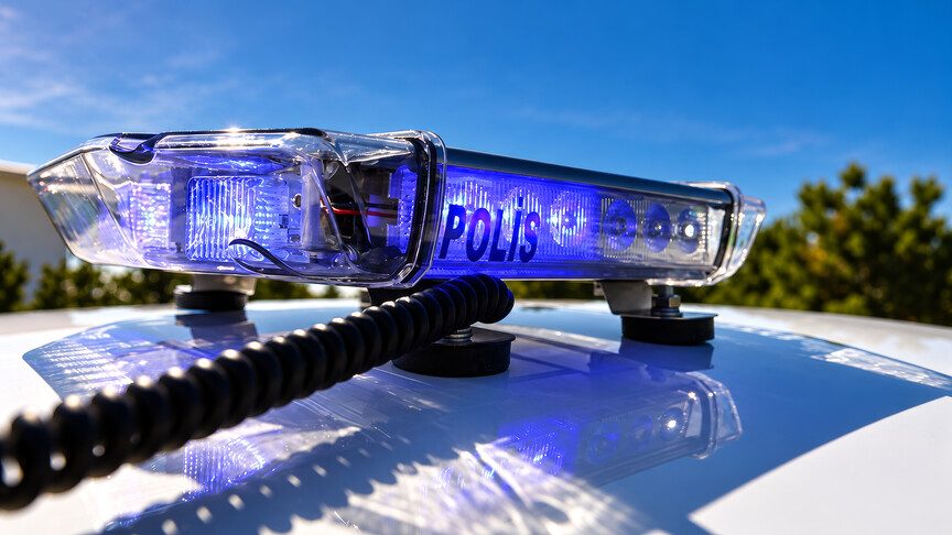 İzmir'de Bayraklı Belediyesine yönelik rüşvet ve ihale soruşturmasında 46 şüpheli gözaltında
