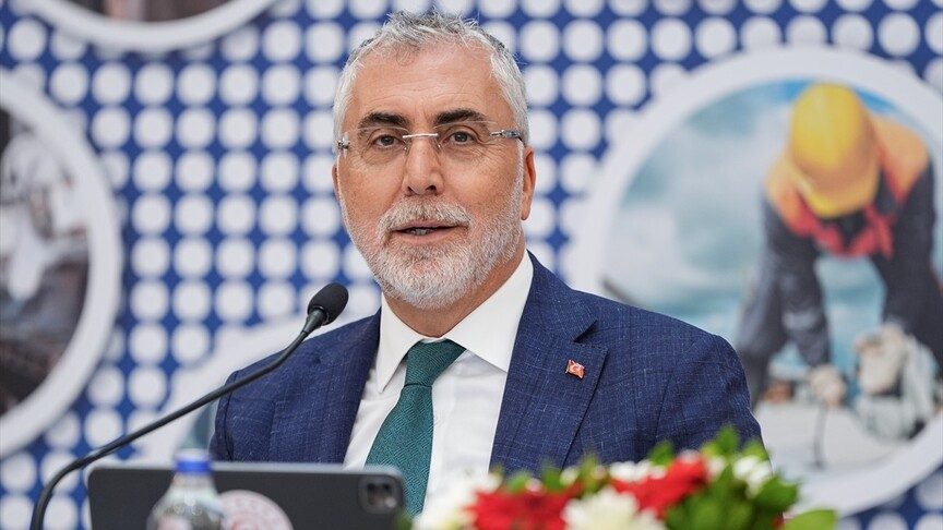 Bakan Işıkhan: İşsizlik oranını 2029 yılında yüzde 7,6 seviyesine indirmeyi hedefliyoruz