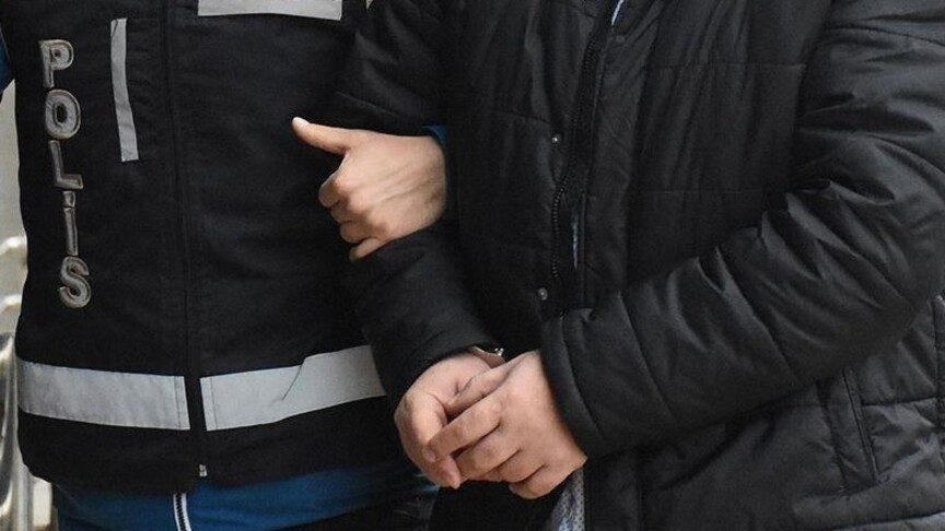 FETÖ'nün "güncel yapılanması" soruşturmasında 3 zanlı yakalandı